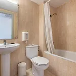 Basic Hotel Olèrdola