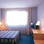 Hotel Basic 2*