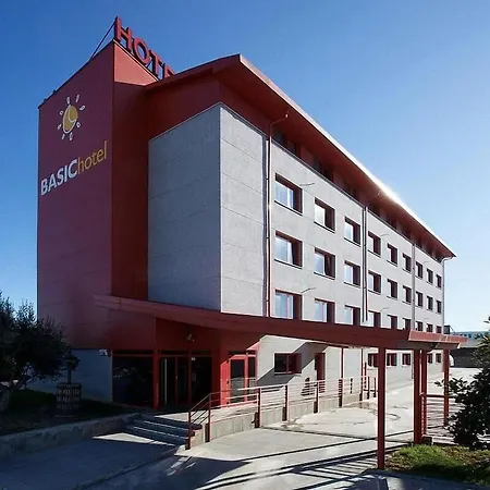 Hotel Basic Olèrdola