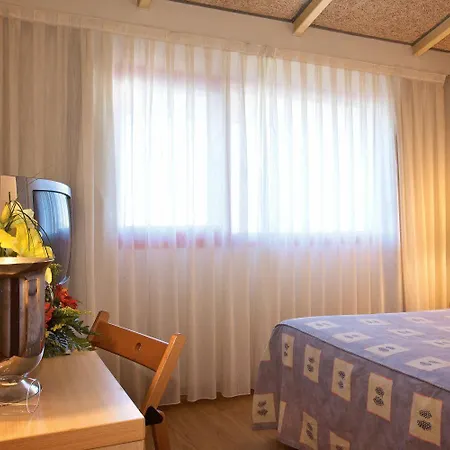 Basic Hotel 2*