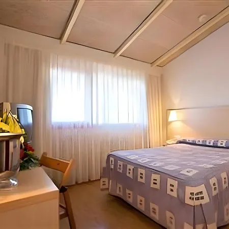 Basic Hotel 2*